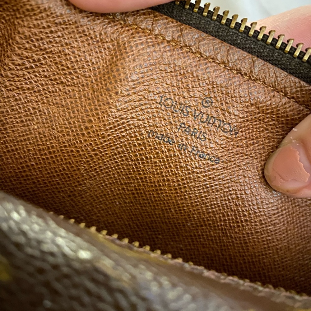 Louis Vuitton Papillon Monogram - Picture 8 of 9